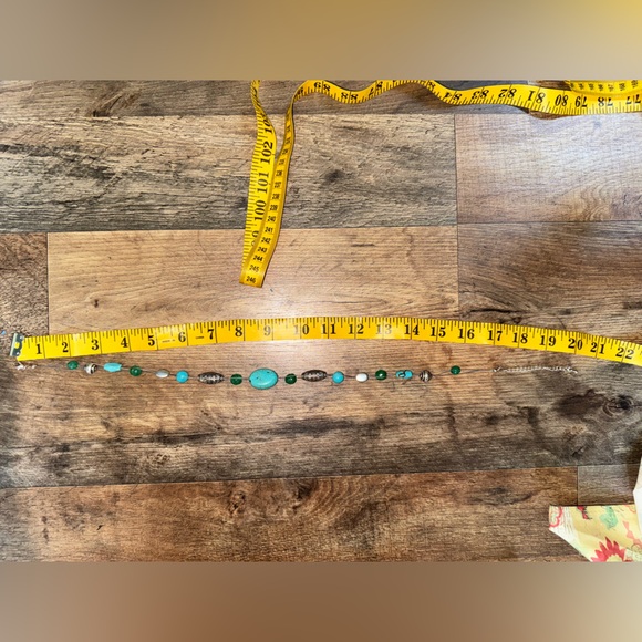 Beautiful Lia Sophia Blue Beaded Necklace - Picture 8 of 8